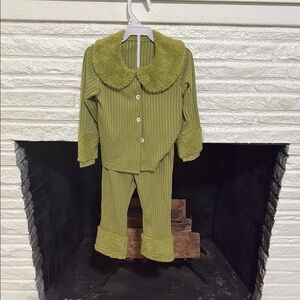 Green Ribbed pants and long shirt with Fuzzy Trim